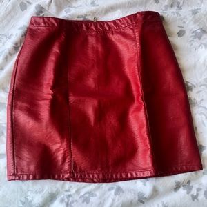F21 // vibrant red pleather skirt